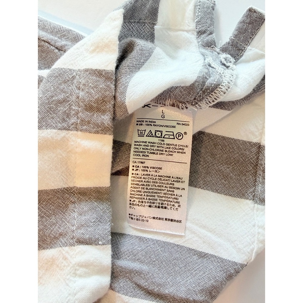 Banana Republic Women Gray White Striped Sleeveless Romper Size L Pockets Rayon - Picture 7 of 8